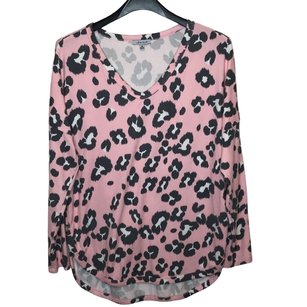 White Birch Womens Pullover Sweater Top Size M Pink Animal Print Ruching Buttons